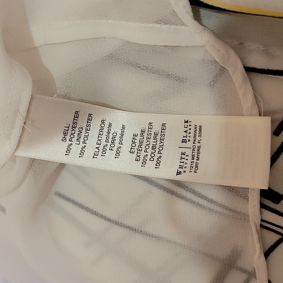 Withe blouse size XS (loose) - Picture 7 of 7